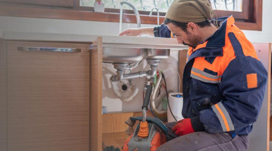 Professional emergency plumbing in Mcloud, OK